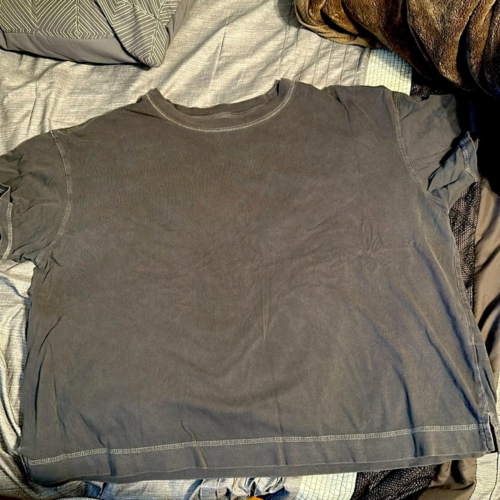 Old Navy Gray Top
